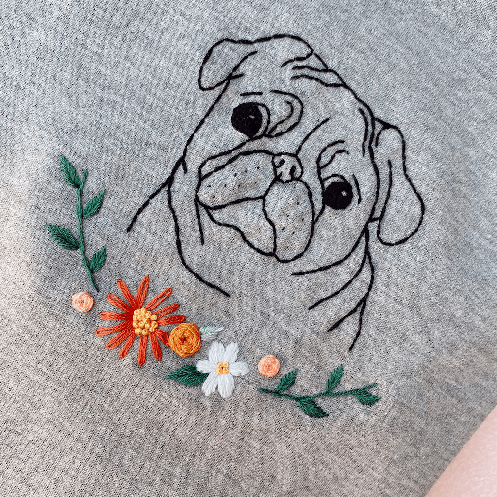 Playera Adulto: Mascotas - Delineado Blanco y Negro