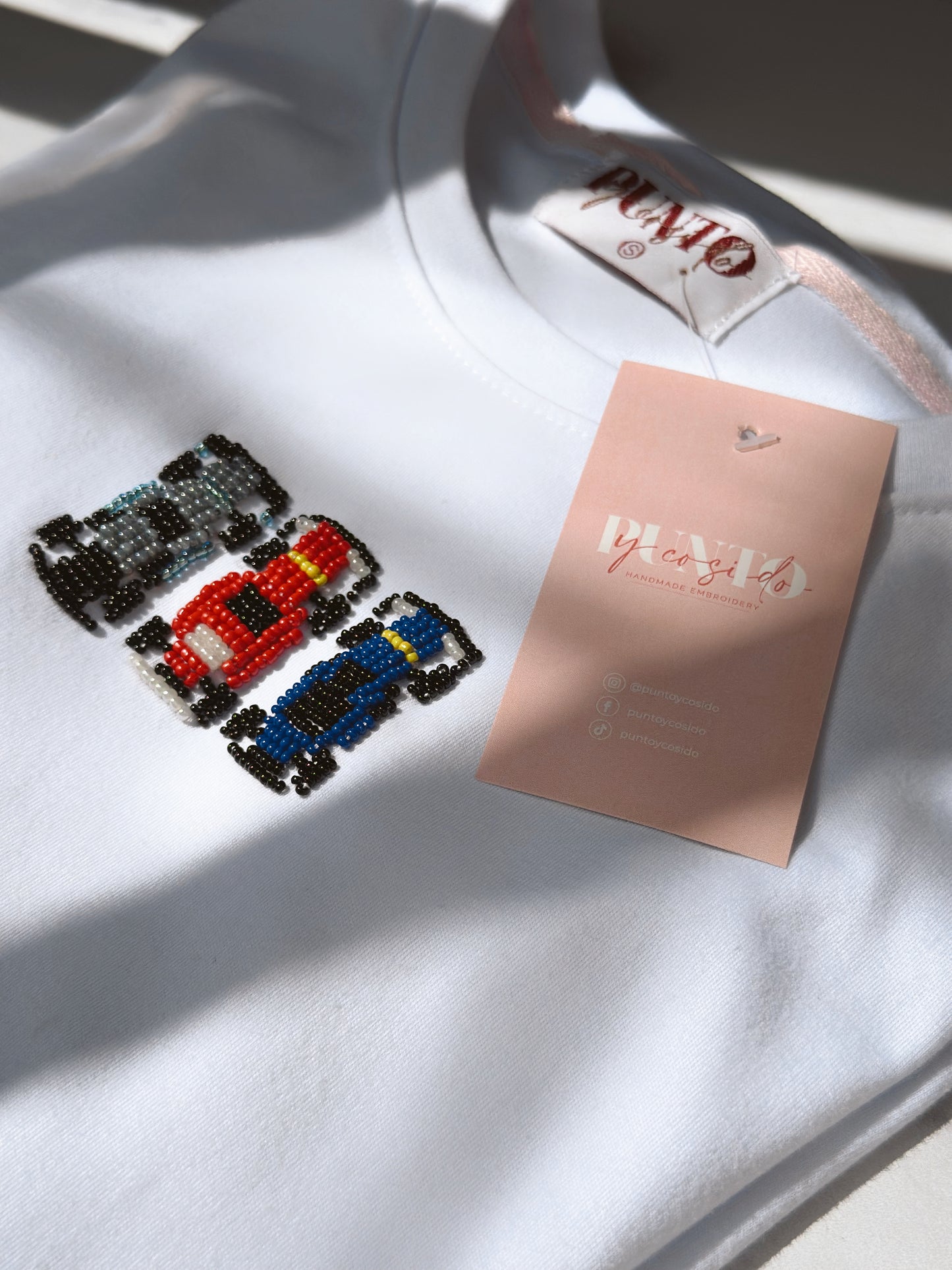 Playera pedrería fórmula 1